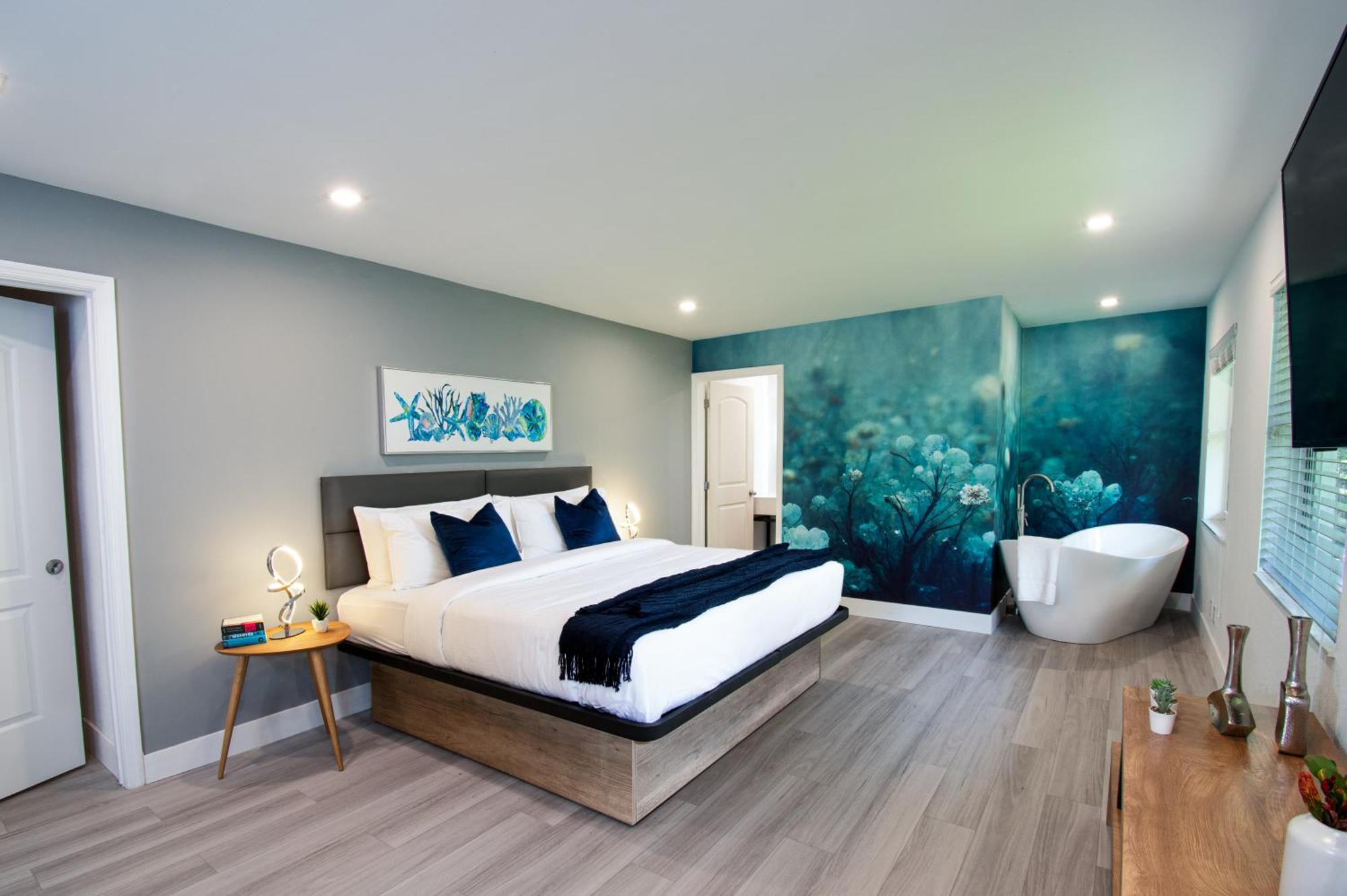 The Lauderdale Boutique Hotel 3*