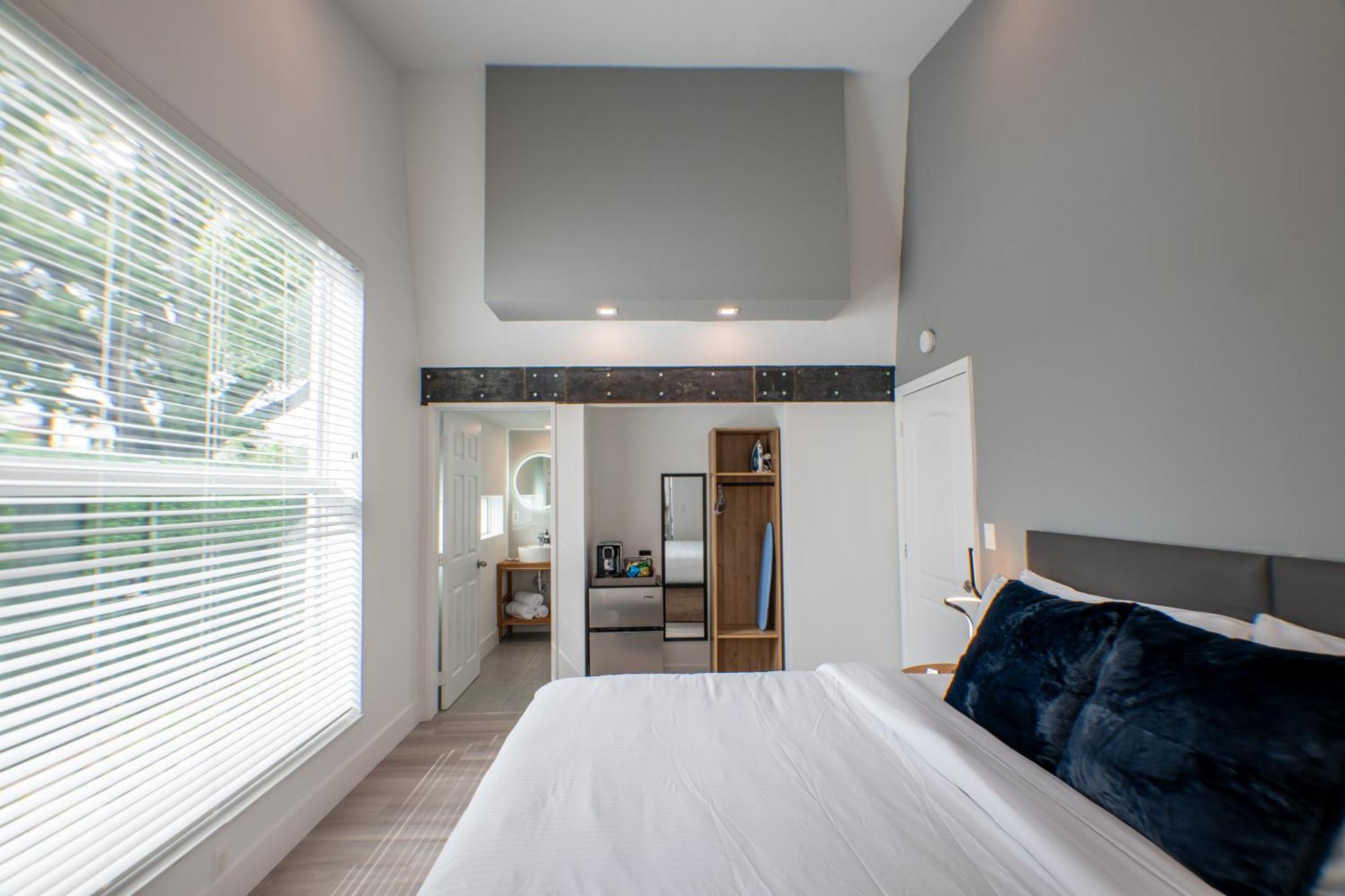 The Lauderdale Boutique 3*