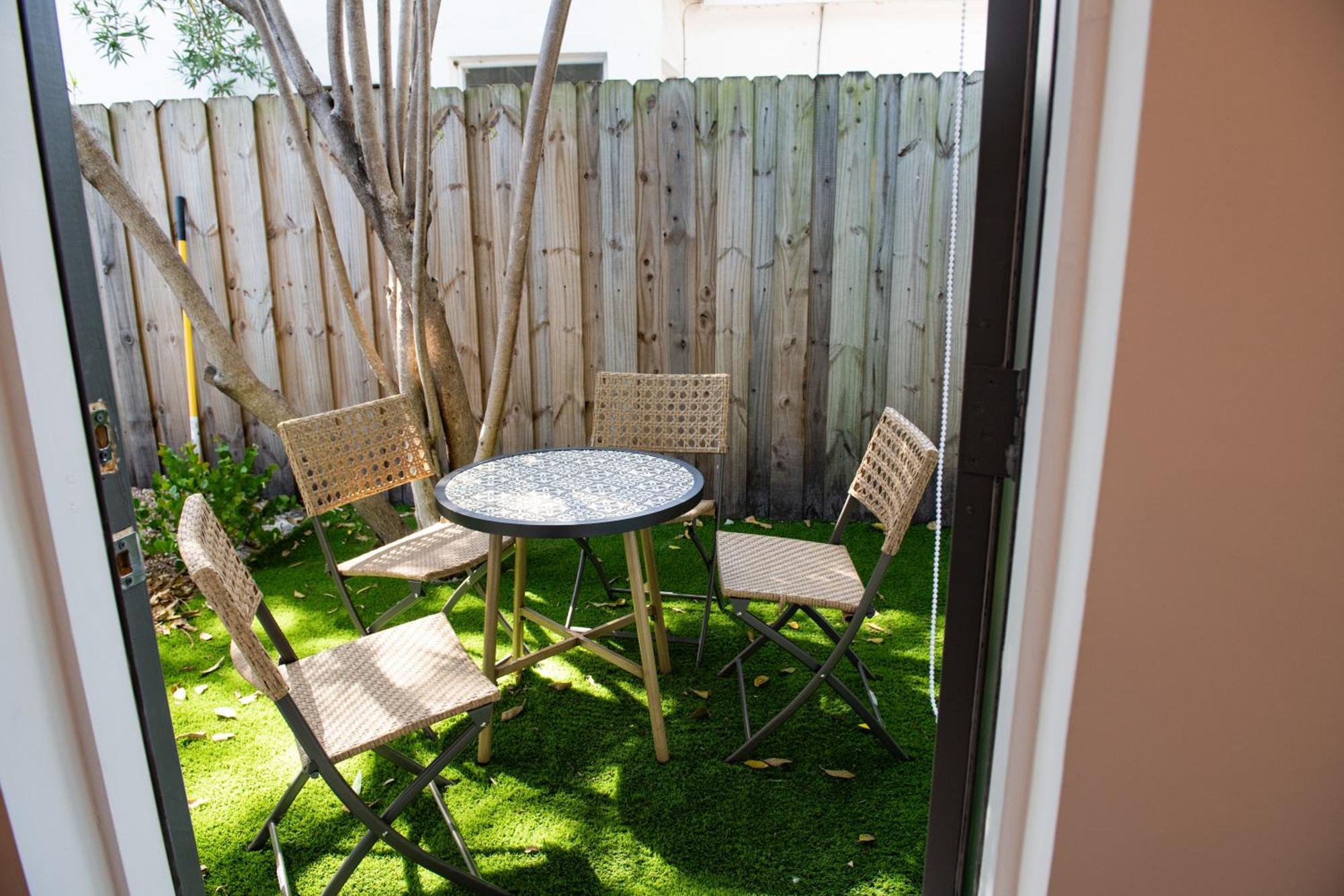 The Lauderdale Boutique 3*