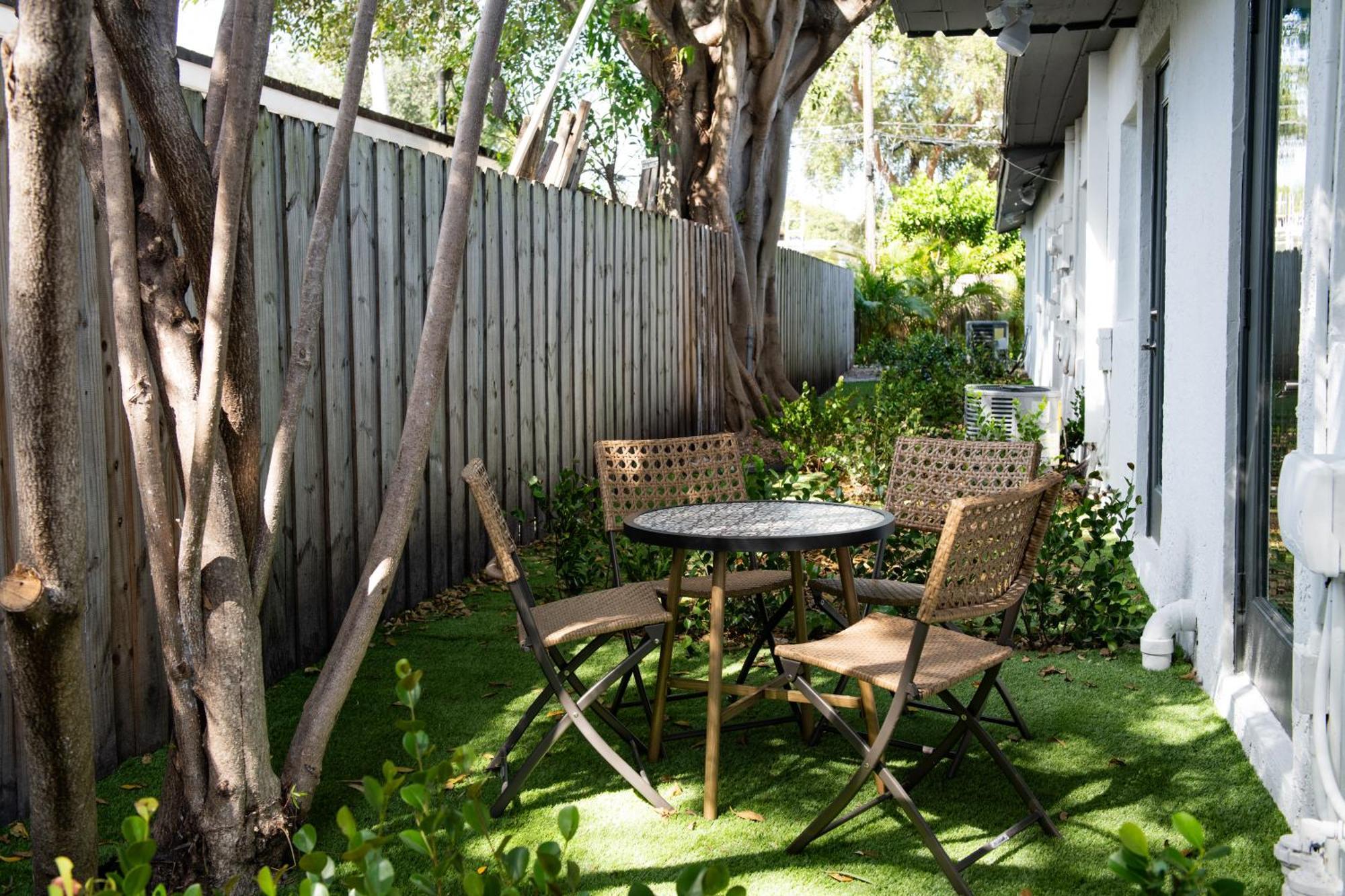 The Lauderdale Boutique 3*